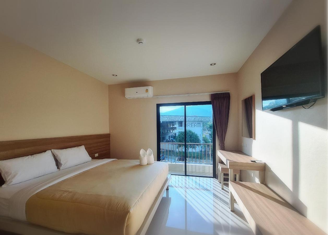 Grand Maihom Hotel Chiang Mai Exterior photo
